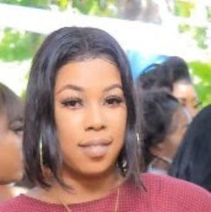 Meet your Posher, Cadisha